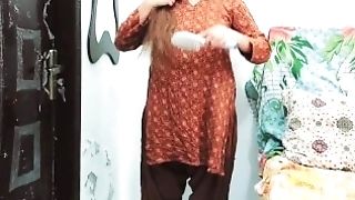 Pakistani Mom Secret Lovemaking With Neighbour With Clear Hindi Audio